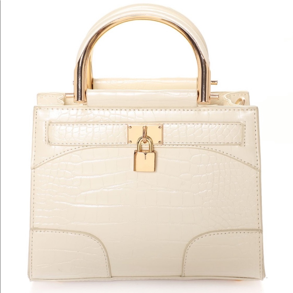 Cream Pearl Stay Classy Crossbody Bag